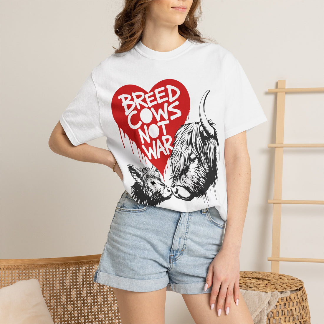 Breed Cows, Not War | Highland Cow Comfort Colors T-Shirt