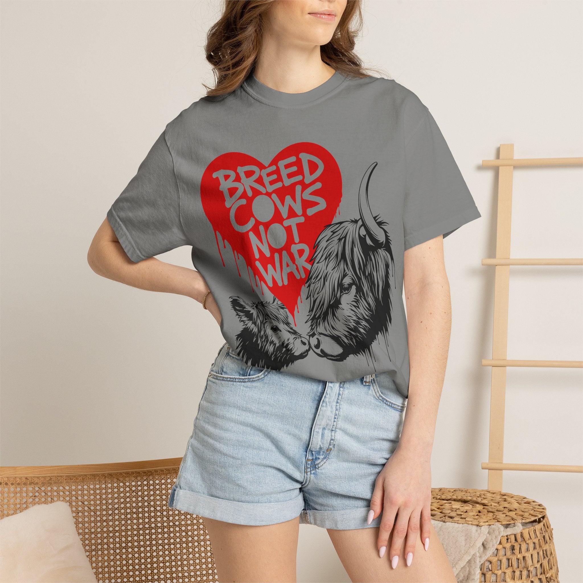 Breed Cows, Not War | Highland Cow Comfort Colors T-Shirt