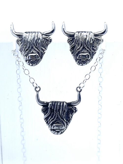 Sterling Silver Highland Cow necklace